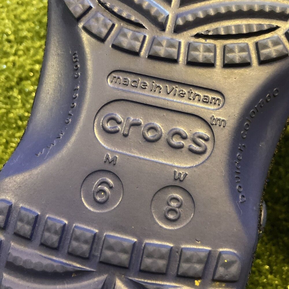Disney Parks Sorcerer Mickey Make a Wish Blue Glitter Crocs Men’s 6 Women’s 8 - Picture 9 of 9